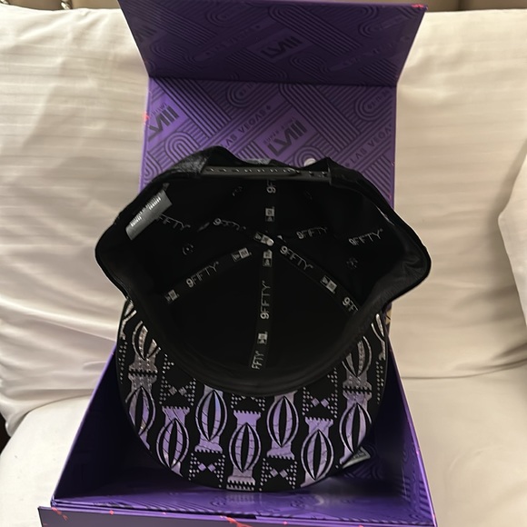 🥳Host Pick🎉| Black, SuperBowl58, NFL SnapBack, Exclusive Limited Edition Hat. - Picture 7 of 14